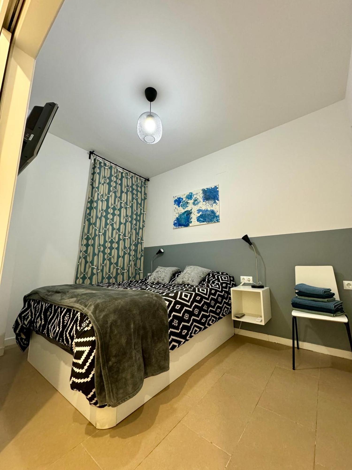 Moderno Apartamento Con Parking,Tarrassa, Barcelona تيراسا المظهر الخارجي الصورة